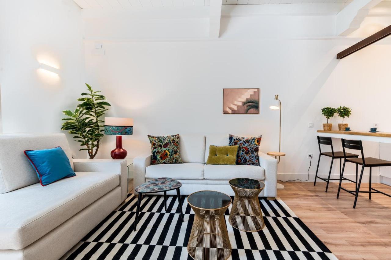 Apartment Puerta Real 1 *